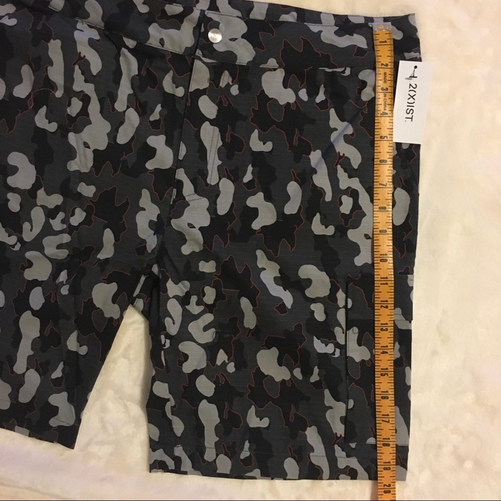 2xist camo S M shorts military camouflage NWT - Picture 11 of 11